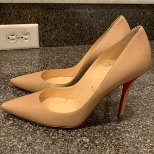 Christian Louboutin Apostrophy Pointed Red-Sole
